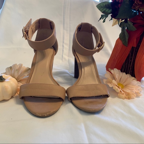 Women’s shoes - Picture 5 of 5